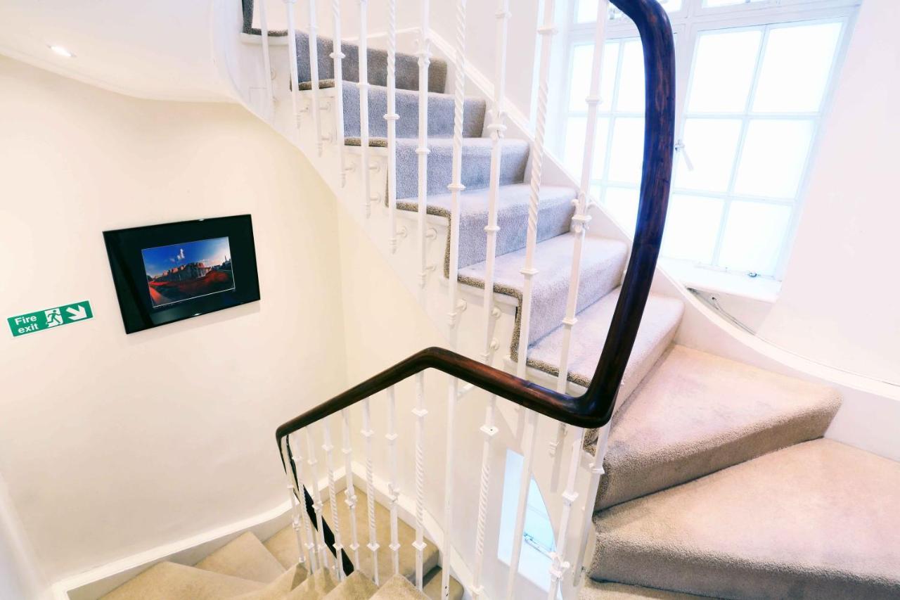 Piccadilly Circus Suites Лондон Екстер'єр фото