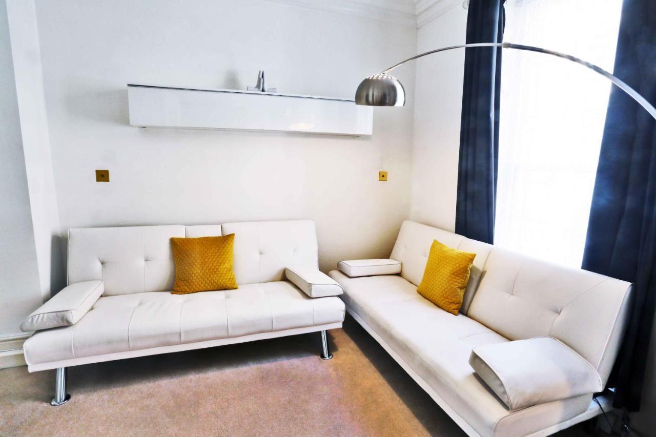 Piccadilly Circus Suites Лондон Екстер'єр фото