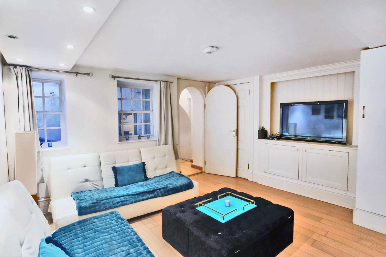 Piccadilly Circus Suites Лондон Екстер'єр фото