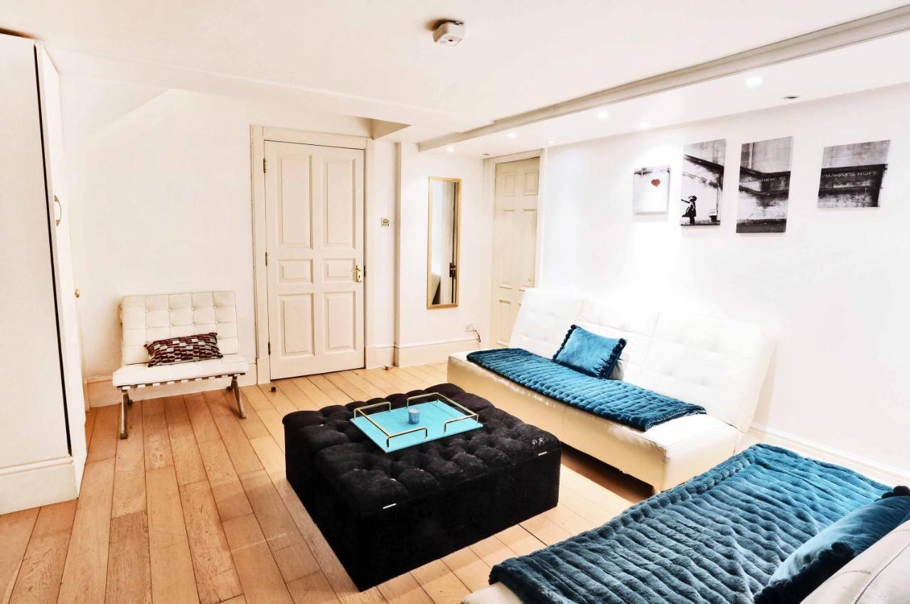 Piccadilly Circus Suites Лондон Екстер'єр фото