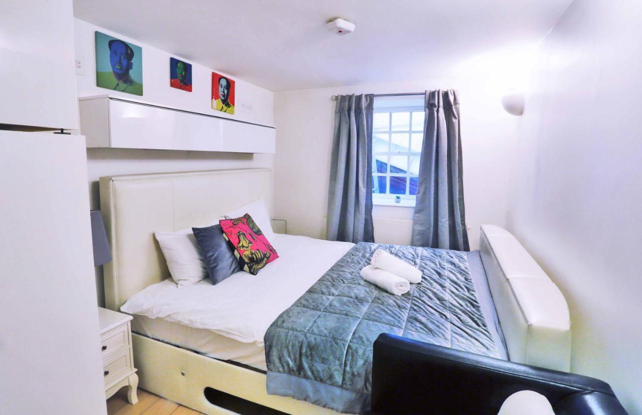 Piccadilly Circus Suites Лондон Екстер'єр фото